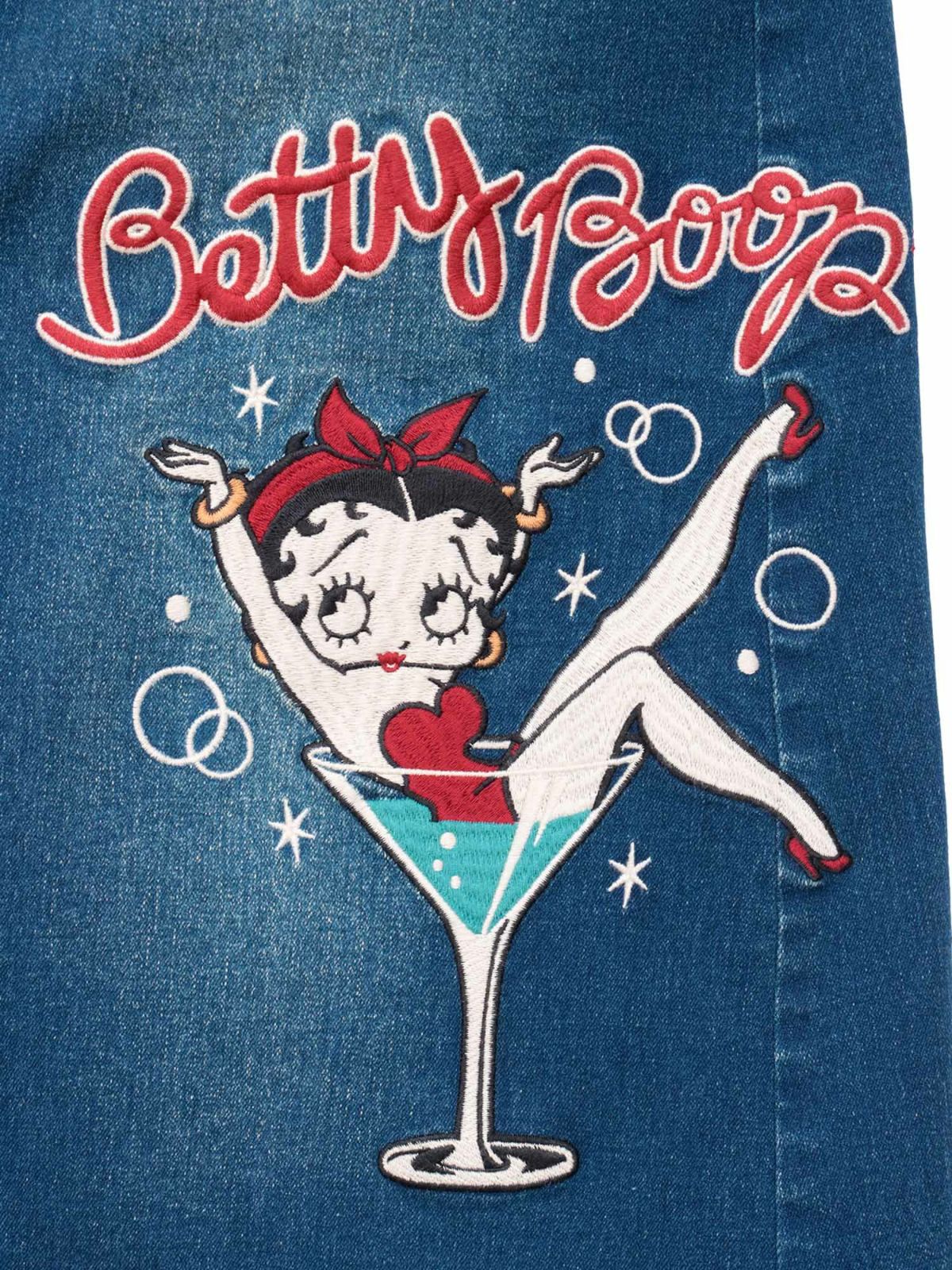 【BETTY BOOP】“カクテルベティ”総刺繍ストレッチデニム ロングスカート