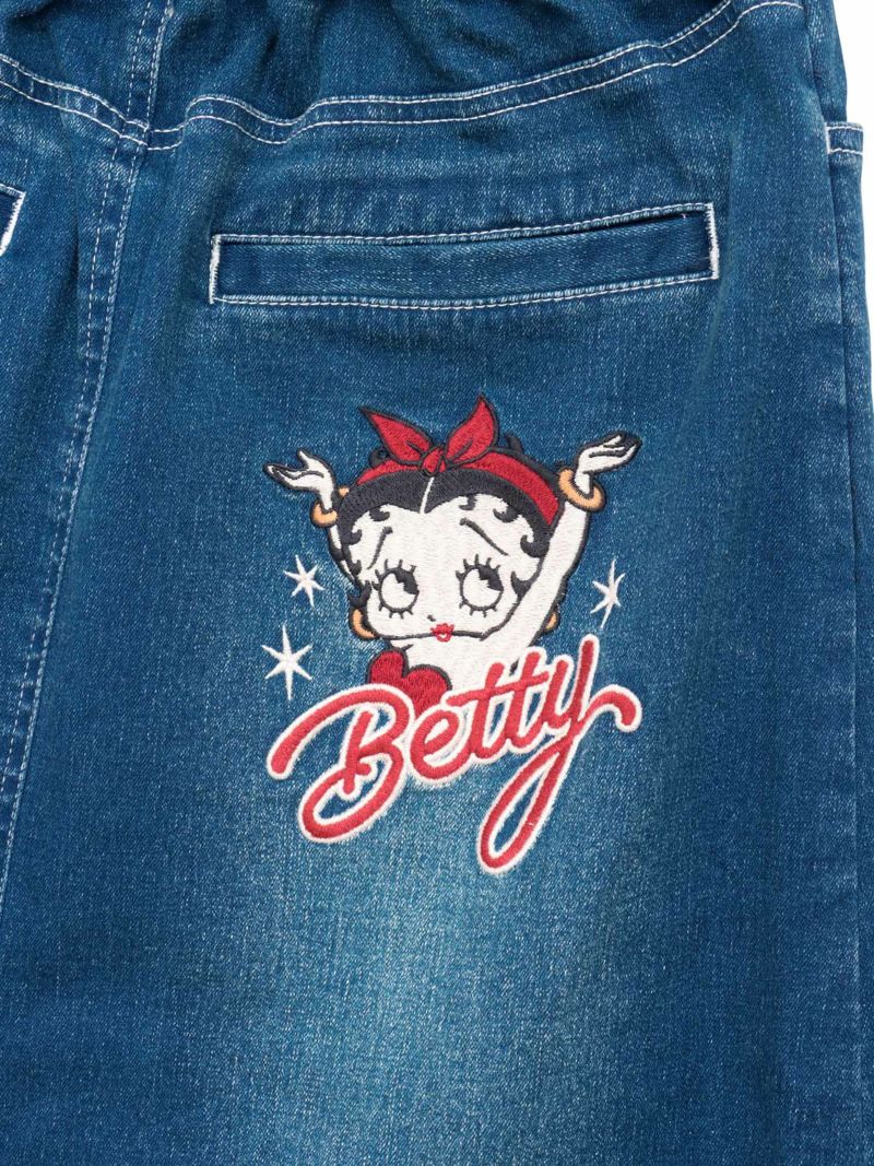 【BETTY BOOP】“カクテルベティ”総刺繍ストレッチデニム ロングスカート
