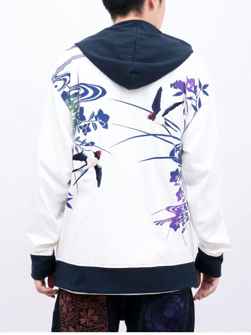 【雅結×錦】“ツバメと秋の草花”刺繍入りZIPパーカー〔別注〕