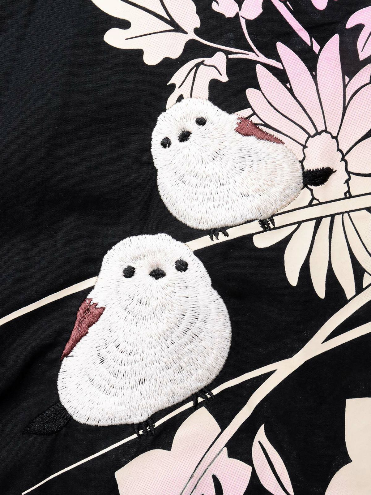 【雅結×錦】“シマエナガと秋の草花”刺繍入りロングシャツ〔別注〕