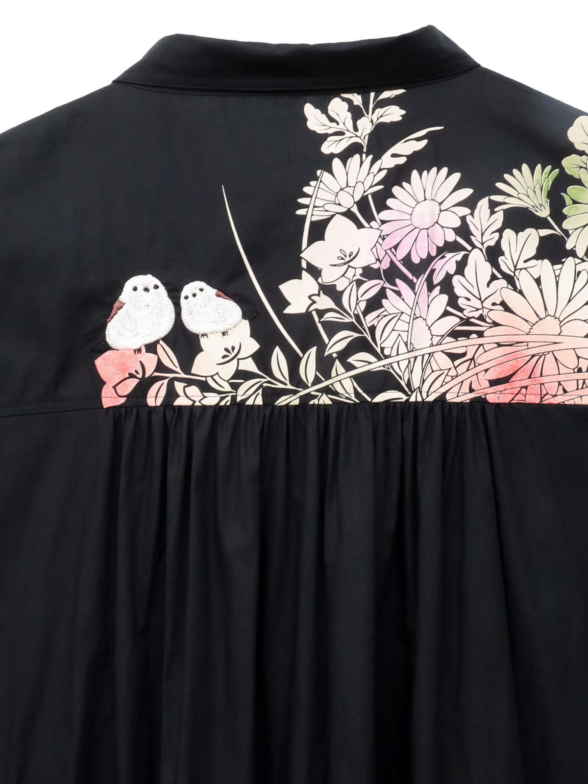 【雅結×錦】“シマエナガと秋の草花”刺繍入りロングシャツ〔別注〕