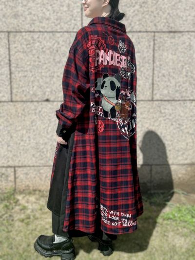 ＜秋の大予約会＞【PANDIESTA JAPAN】<br>“自撮りパンダ”チェック切替ロングシャツコート〔別注〕