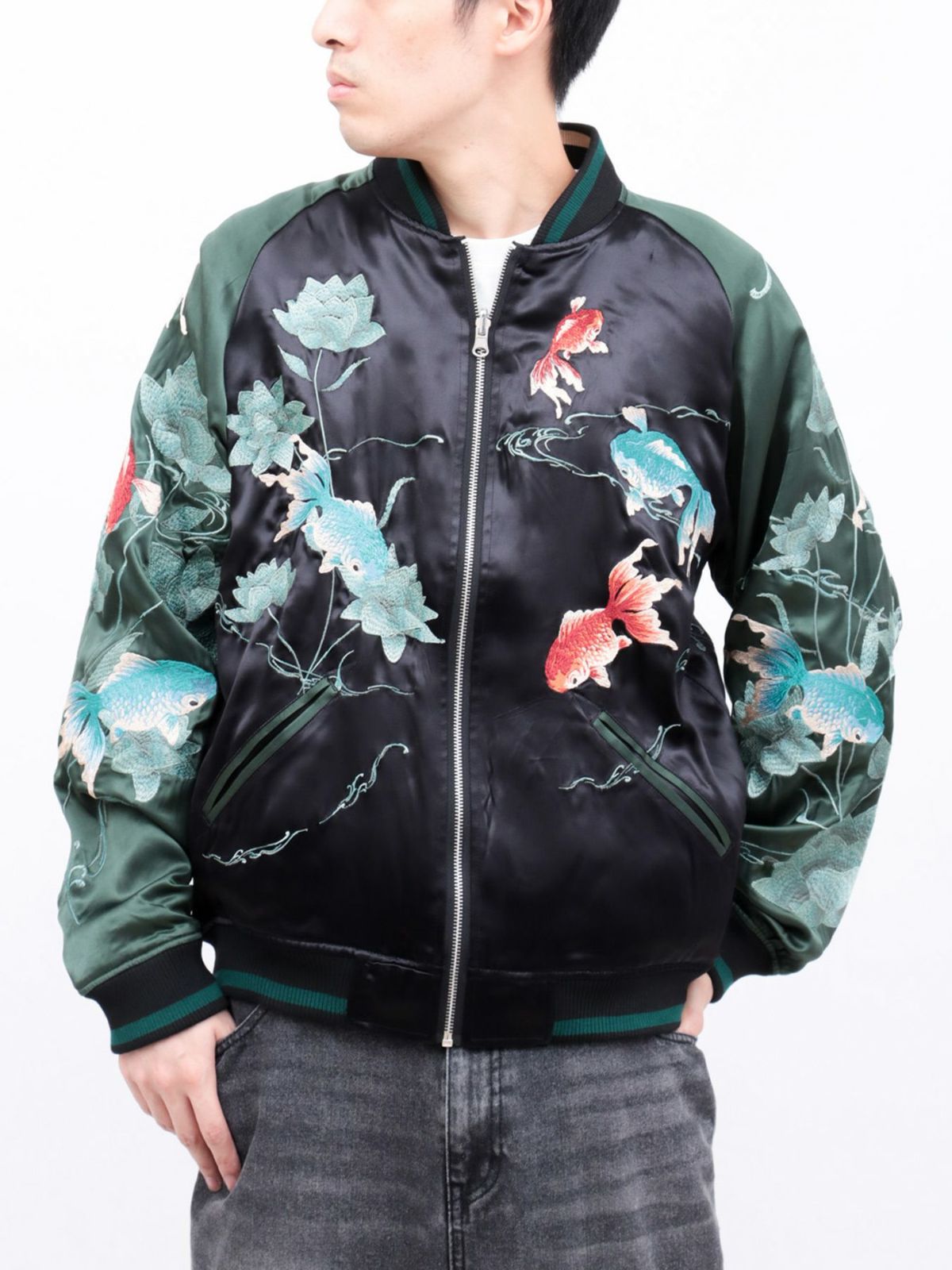 【絡繰魂・粋】“金魚と蓮流水”総刺繍リバーシブルスカジャン