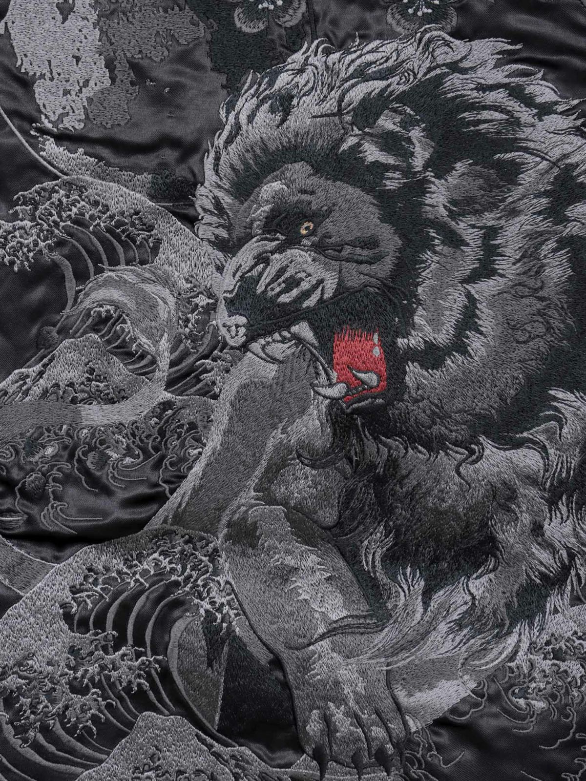 【絡繰魂・漆】“漆の獅子”総刺繍リバーシブルスカジャン