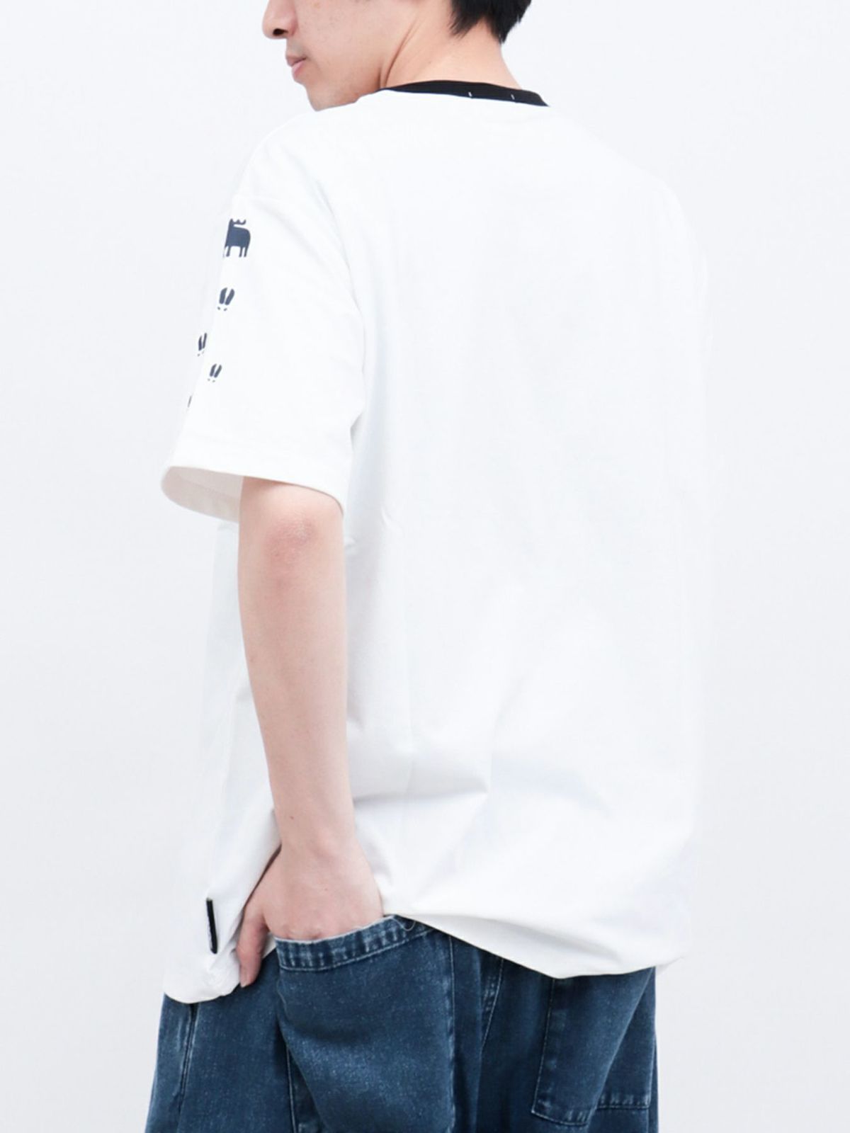 【moz】エルクワンポイント刺繍 ポケット付きリンガーTシャツ〔別注〕