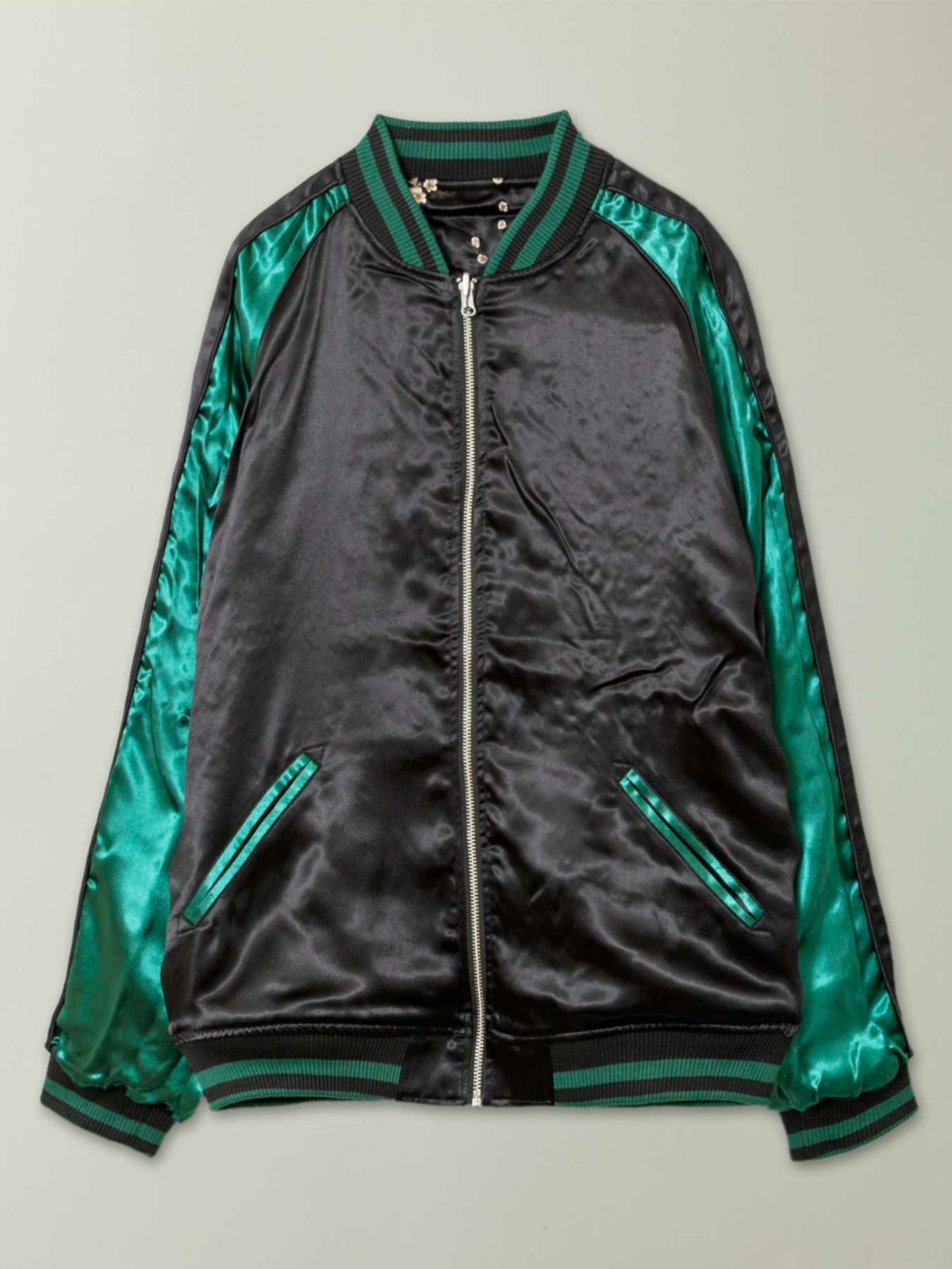 【絡繰魂・粋】“北斎：神奈川沖浪裏” 総刺繍リバーシブルスカジャン