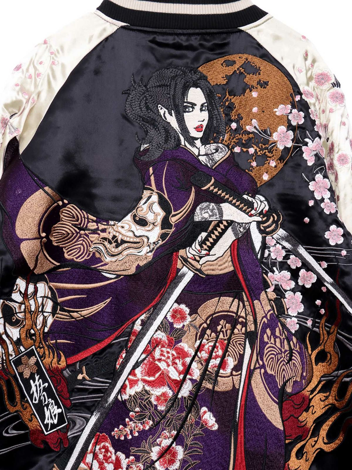 【抜刀娘】“二刀流：穂乃花”総刺繍リバーシブルスカジャン