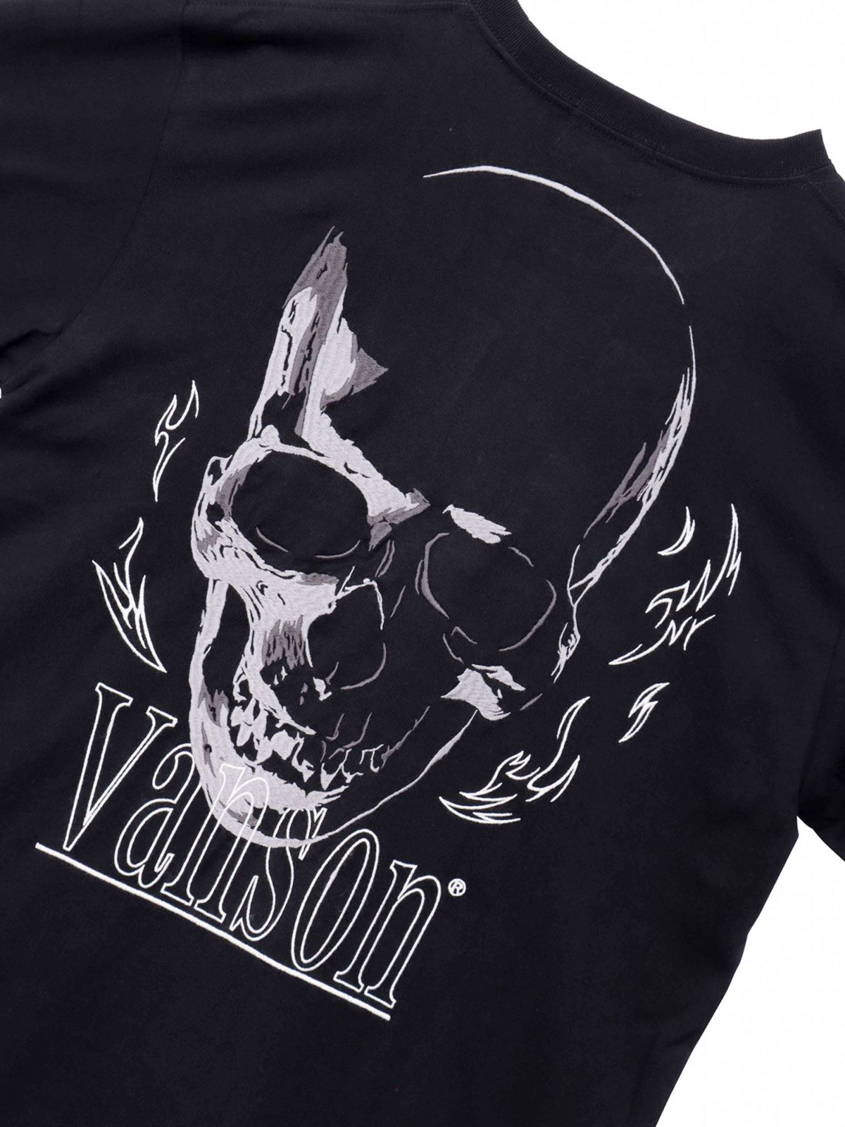【VANSON】スカル刺繍入りロンT