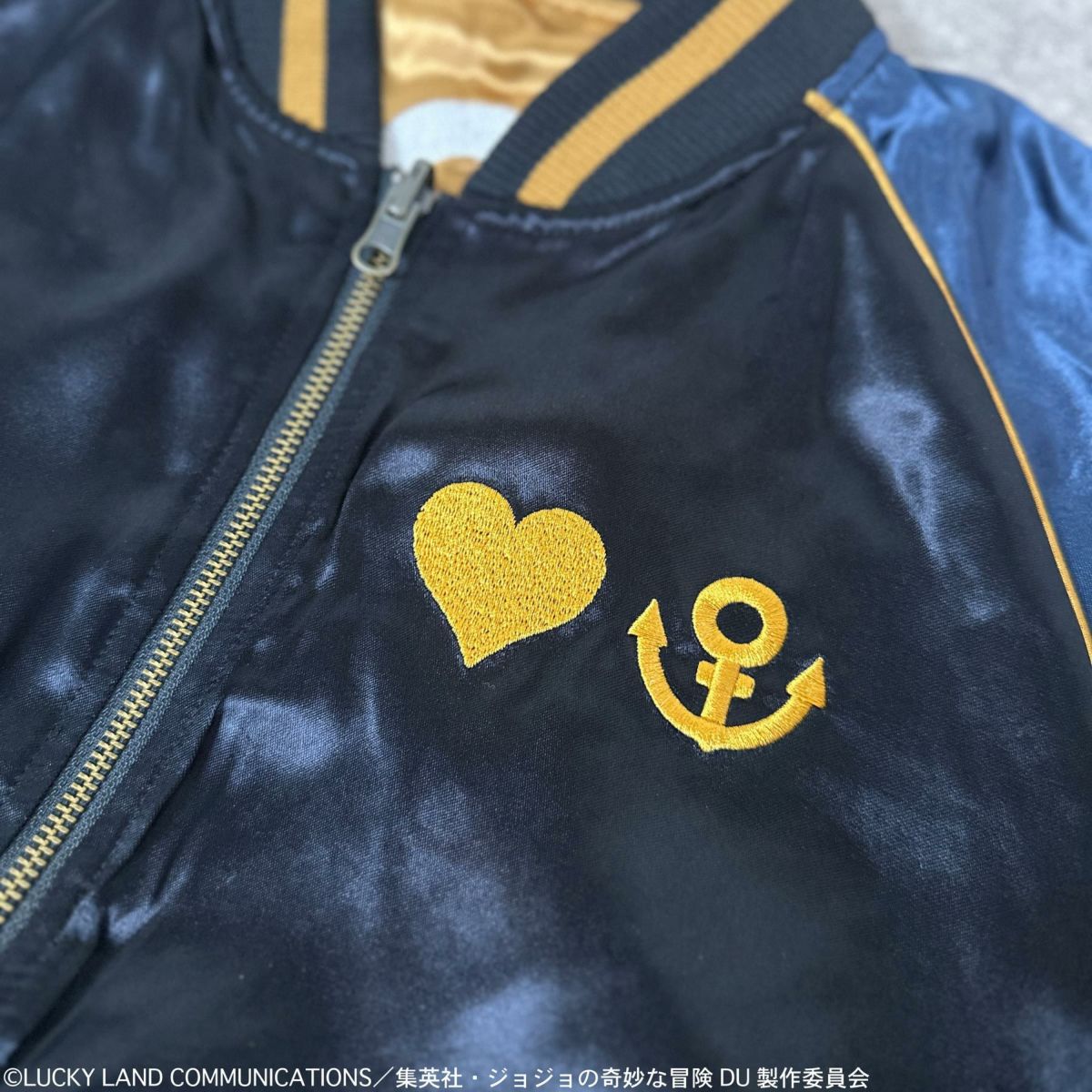 ＜予約＞【絡繰魂・粋×ジョジョの奇妙な冒険】東方仗助リバーシブルスカジャン