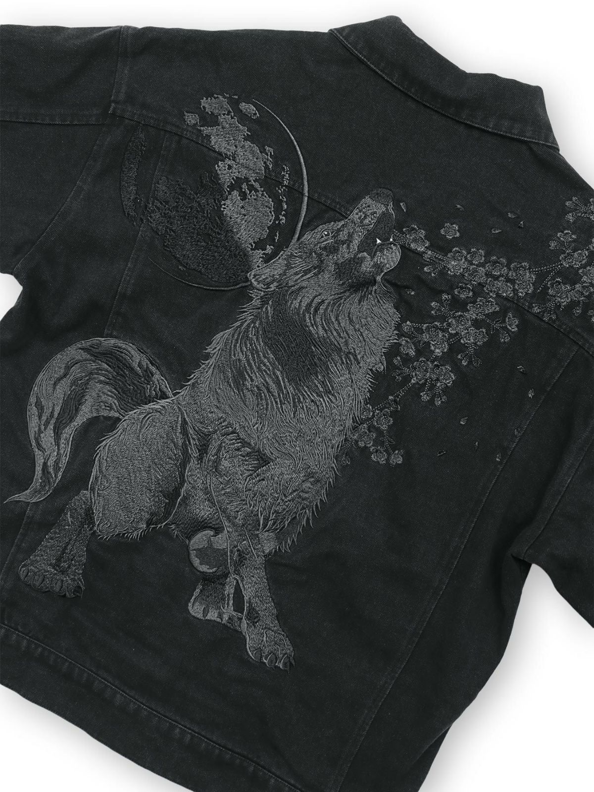 【絡繰魂・漆】“闇と狼”総刺繍デニムシャツ