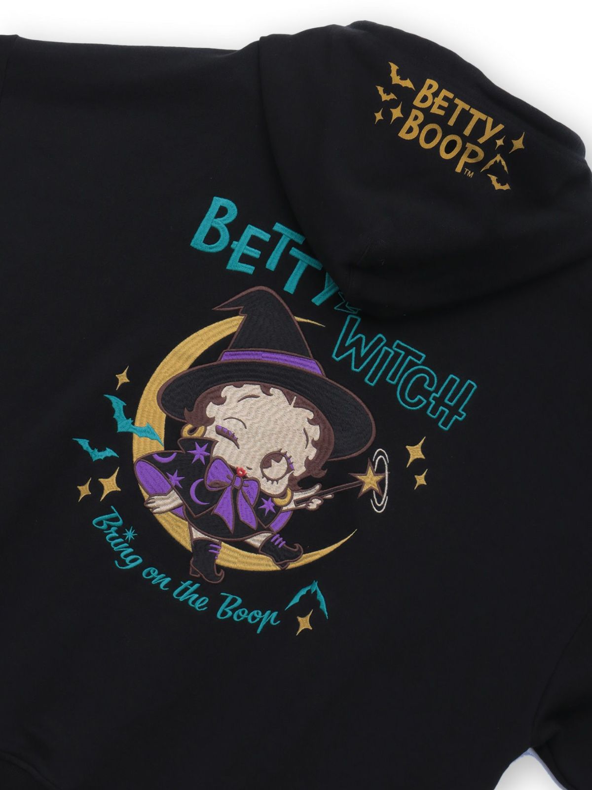 【BETTY BOOP】“BETTY THE WITCH”刺繍入りZIPパーカー〔別注〕