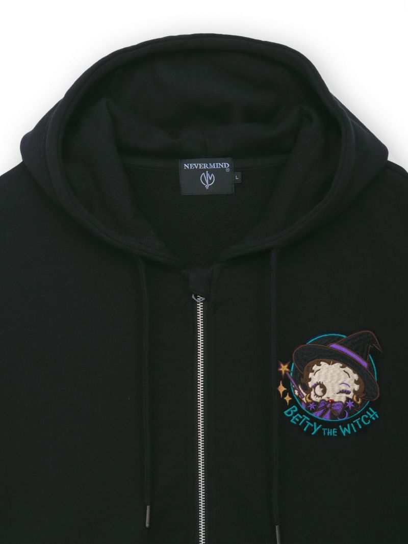 【BETTY BOOP】“BETTY THE WITCH”刺繍入りZIPパーカー〔別注〕