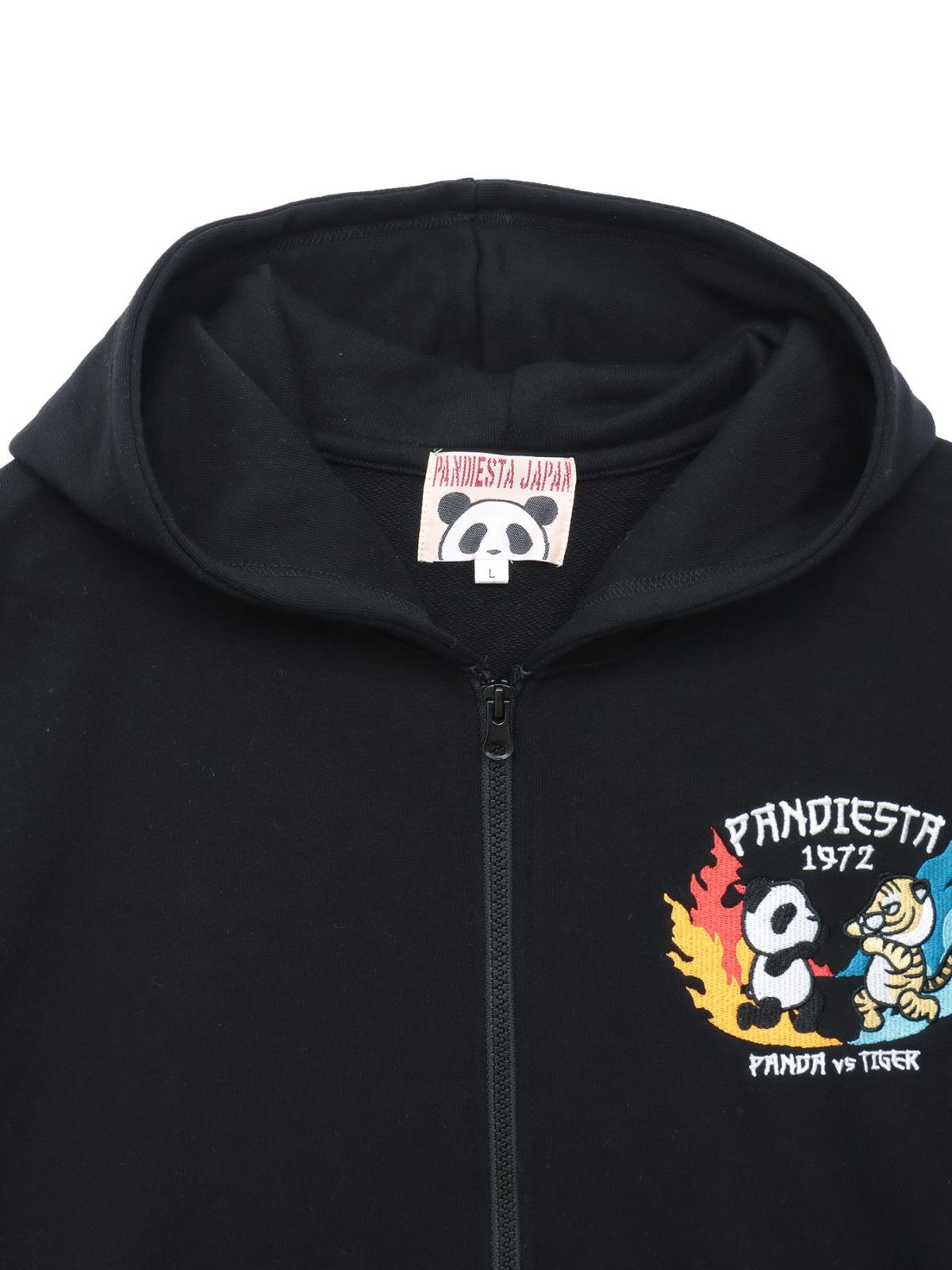 【PANDIESTA JAPAN】“ドラゴンパンダVSタイガーパンダ”刺繍入りZIPパーカー