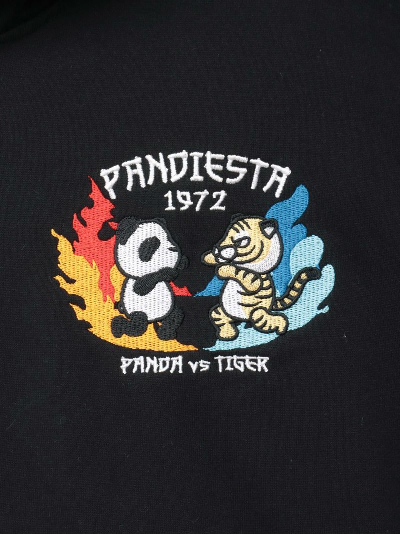 【PANDIESTA JAPAN】“ドラゴンパンダVSタイガーパンダ”刺繍入りZIPパーカー