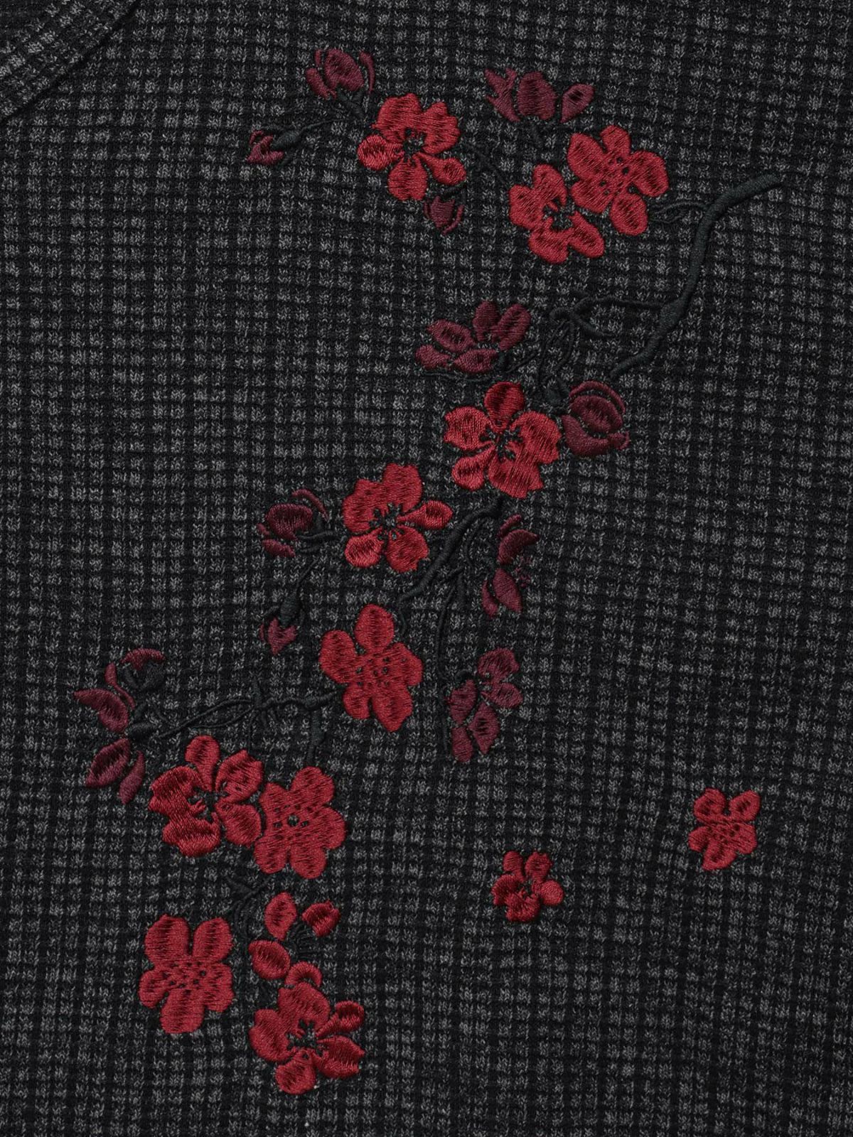 【雅結】桜刺繍 ワッフル生地VネックロンT