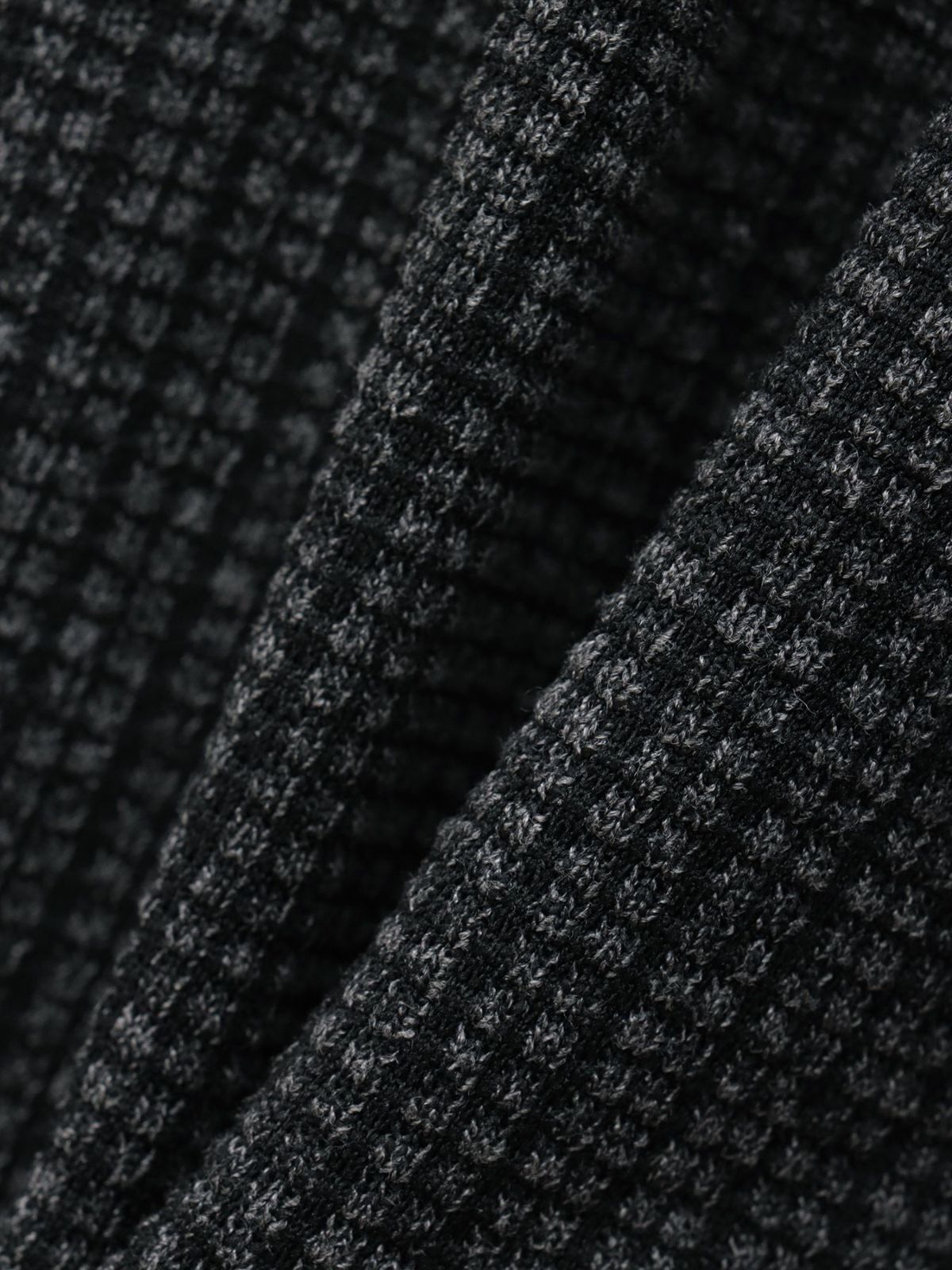 【雅結】桜刺繍 ワッフル生地VネックロンT