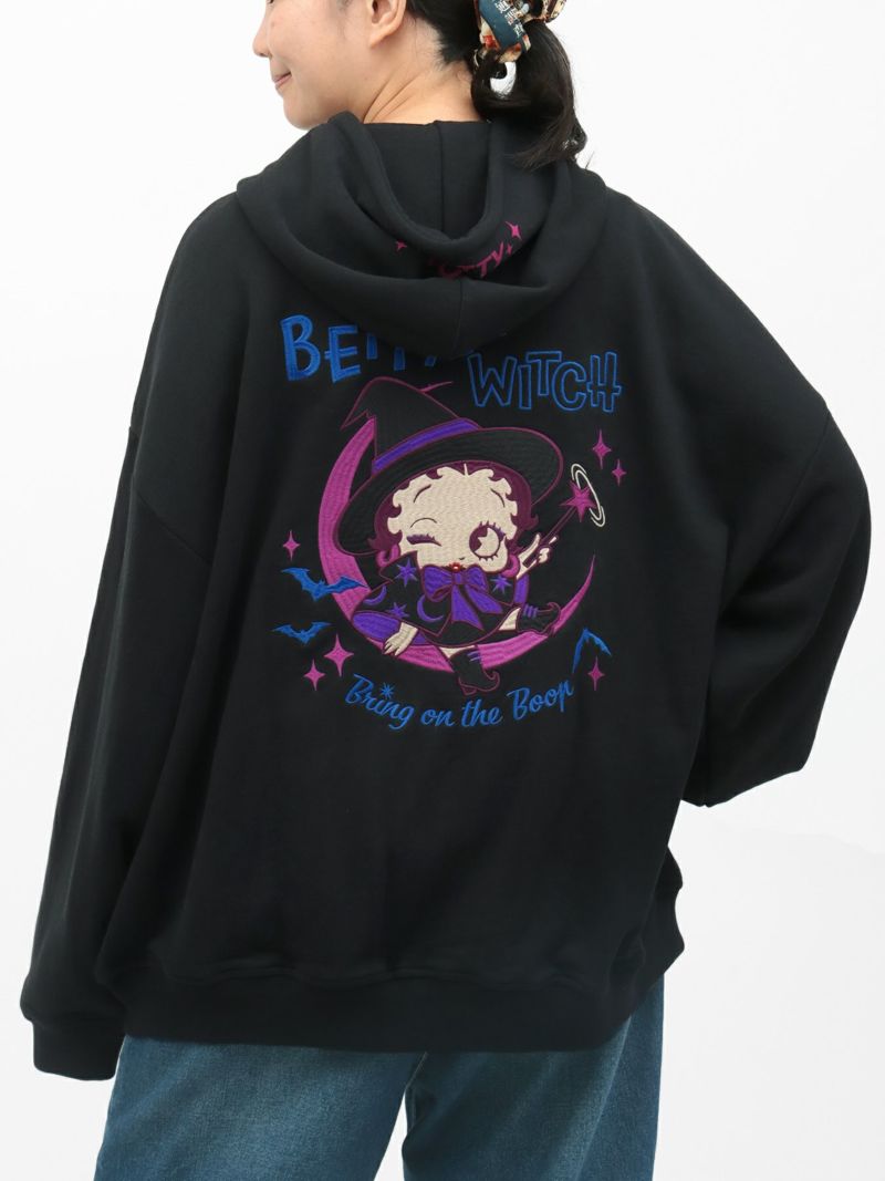 【BETTY BOOP】“BETTY THE WITCH”刺繍入りZIPパーカー〔別注：web限定カラー〕