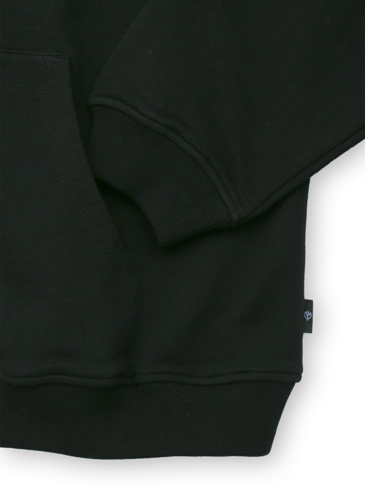 【BETTY BOOP】“BETTY THE WITCH”刺繍入りZIPパーカー〔別注：web限定カラー〕