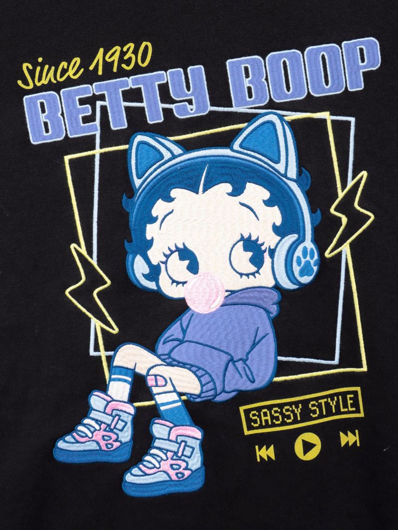 【BETTY BOOP】“TOXIC BETTY”刺繍入りZIPパーカー〔別注〕