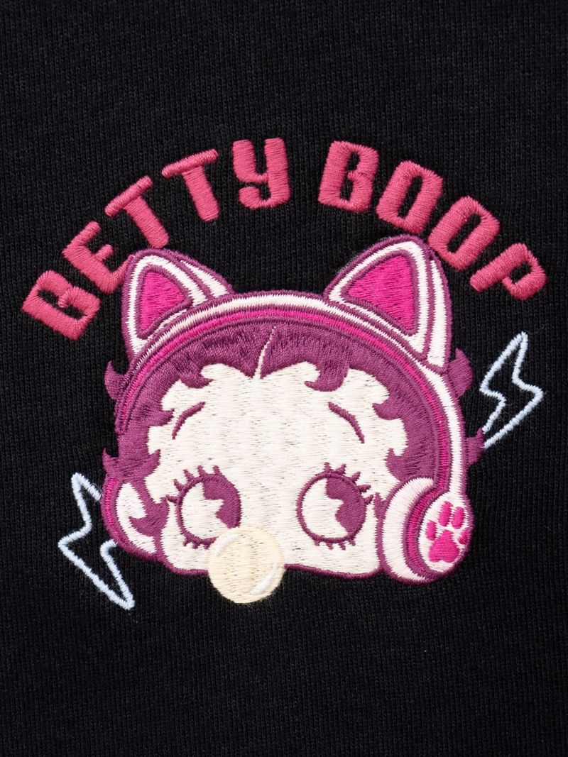 【BETTY BOOP】“TOXIC BETTY”刺繍入りZIPパーカー〔別注：web限定カラー〕