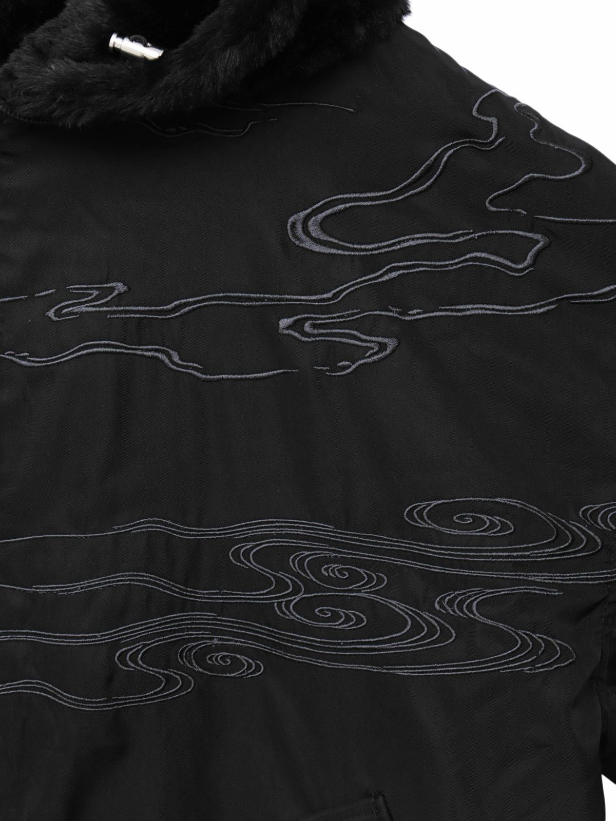 【絡繰魂・粋】“龍神降臨”総刺繍ファーMA-1