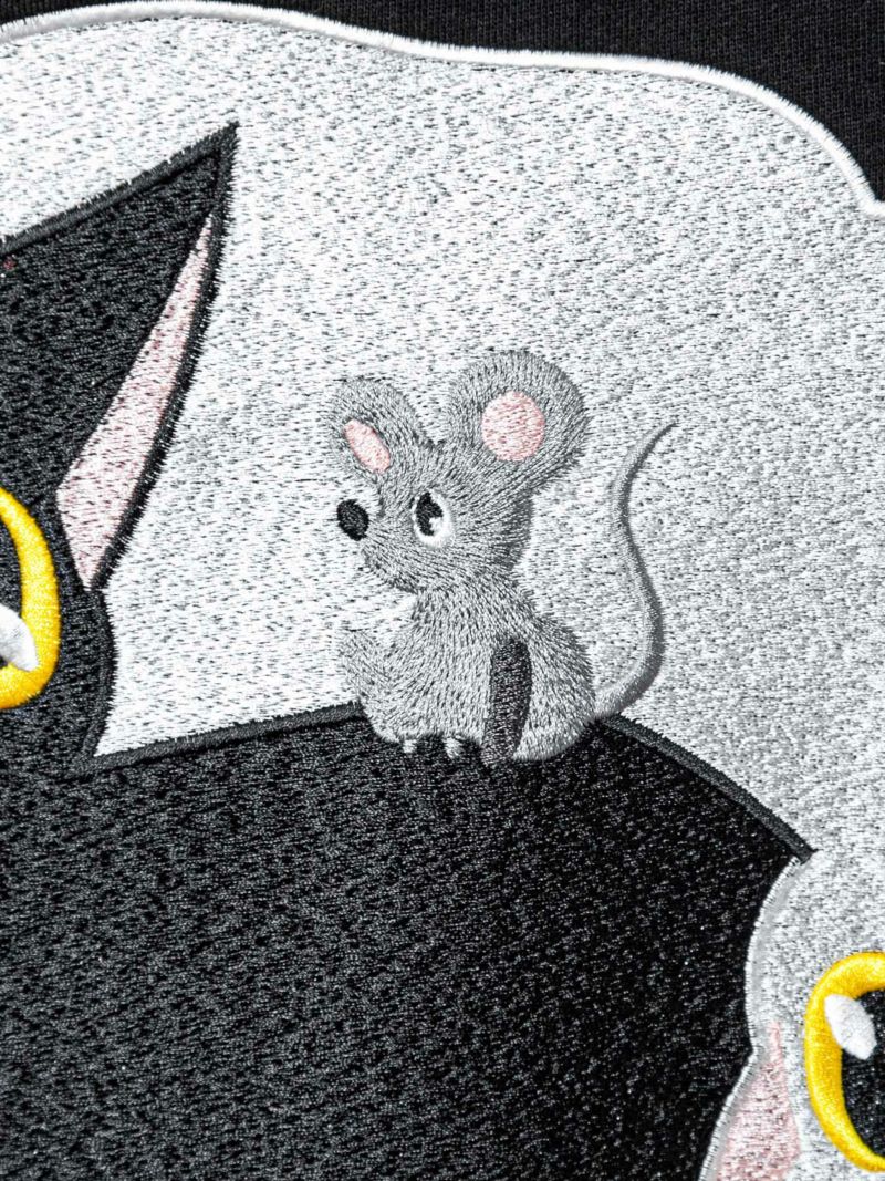 【LiN】“アートなLamy&Earl”刺入りZIPパーカー