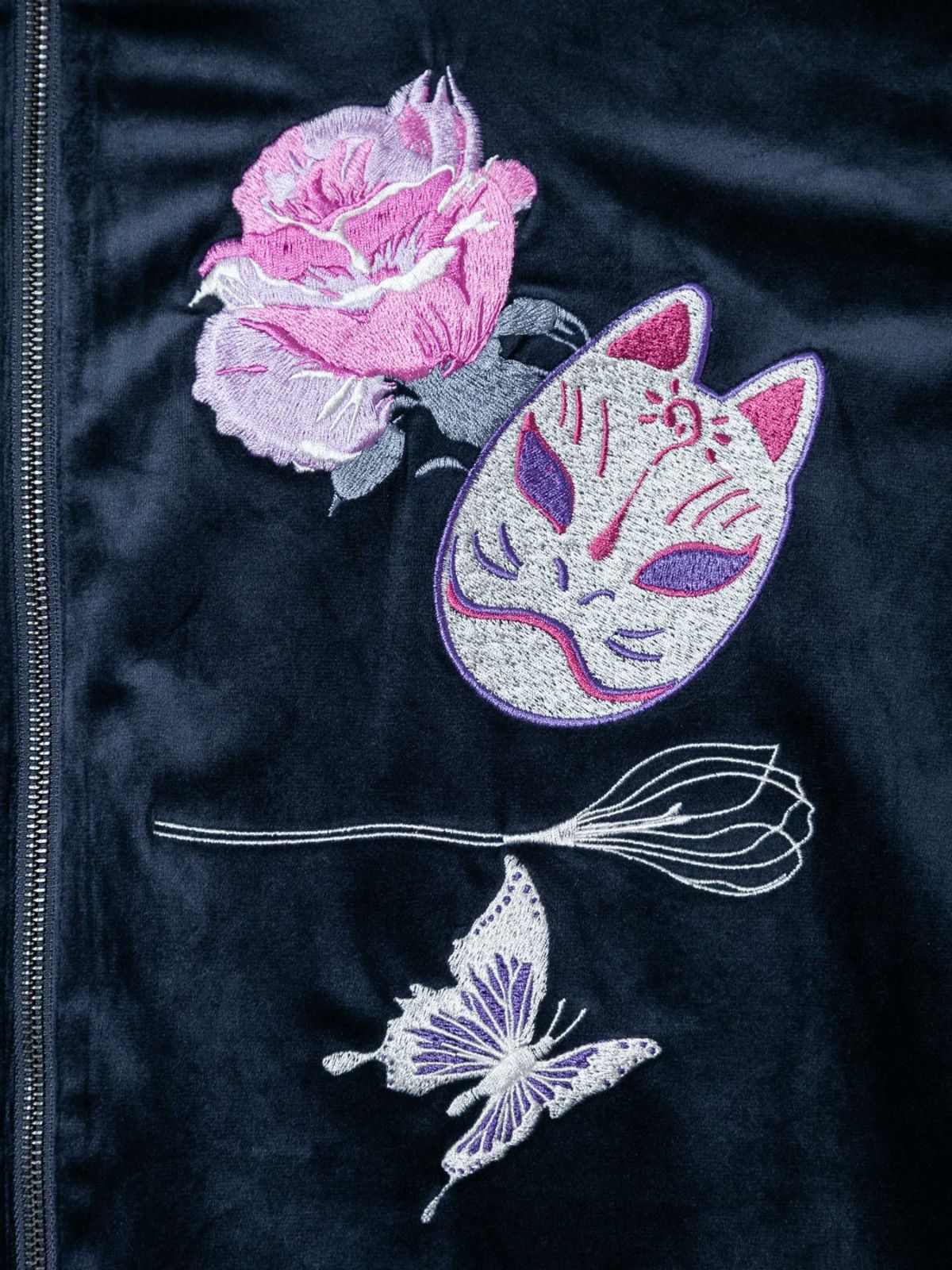 【今昔 -KON-JAKU-】“花のおくりもの”刺繍入りベロアフードJKT