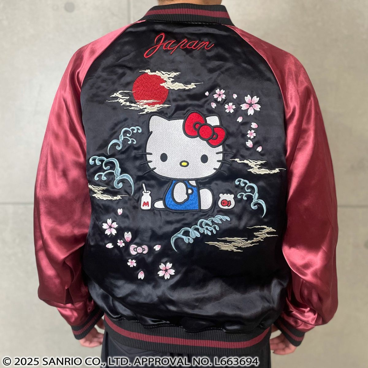 【絡繰魂×HELLO KITTY】“NIPPON RETORO”総刺繍リバーシブルスカジャン