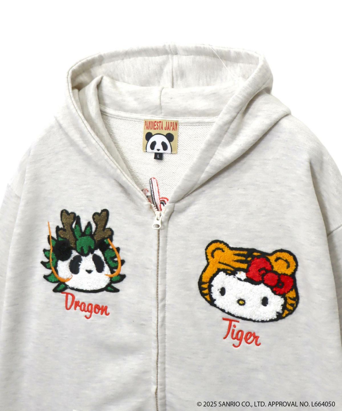 【Hello Kitty×PANDIESTA JAPAN】“なりきり龍虎”刺繍入りZIPパーカー