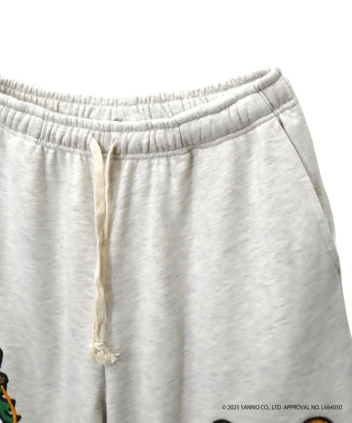 【Hello Kitty×PANDIESTA JAPAN】“なりきり龍虎”刺繍入りスウェットパンツ