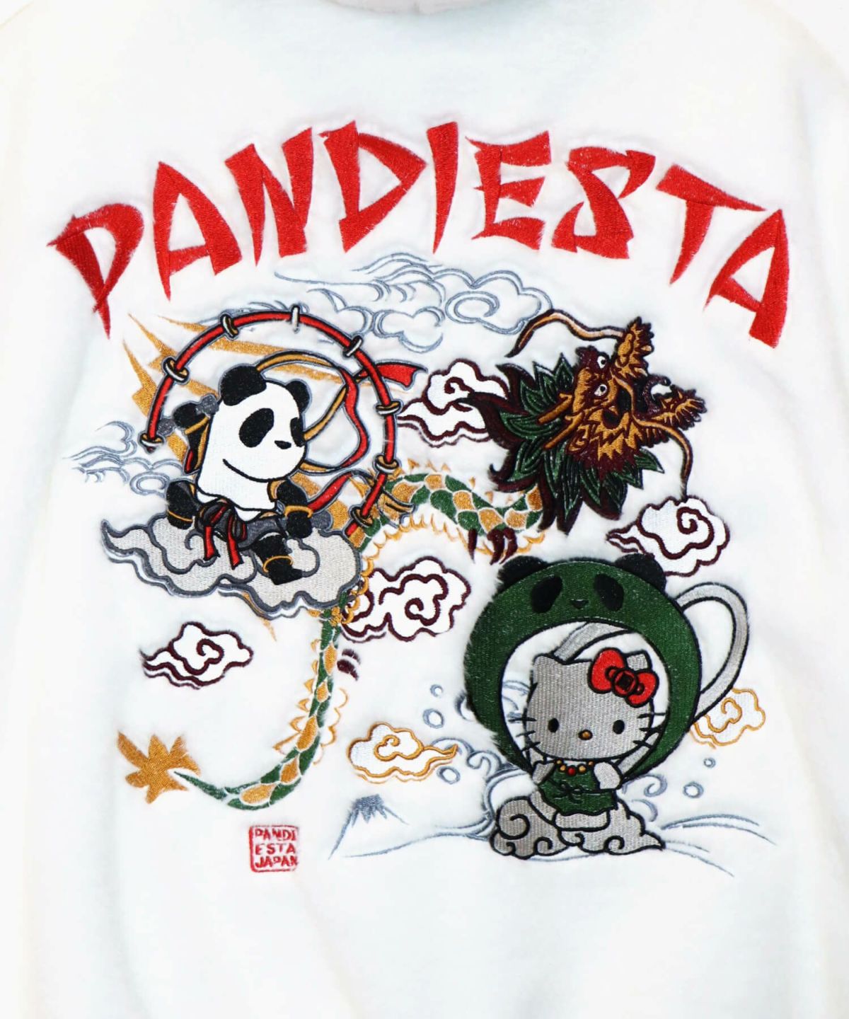 【Hello Kitty×PANDIESTA JAPAN】“風神雷神”刺繍入りファーパーカー