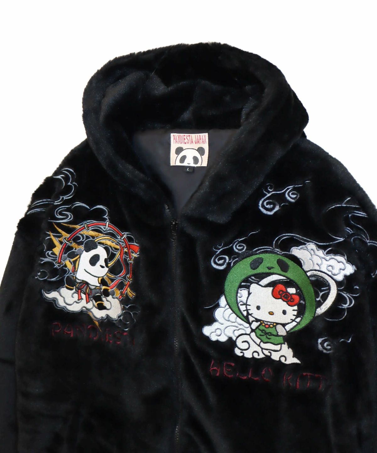 【Hello Kitty×PANDIESTA JAPAN】“風神雷神”刺繍入りファーパーカー