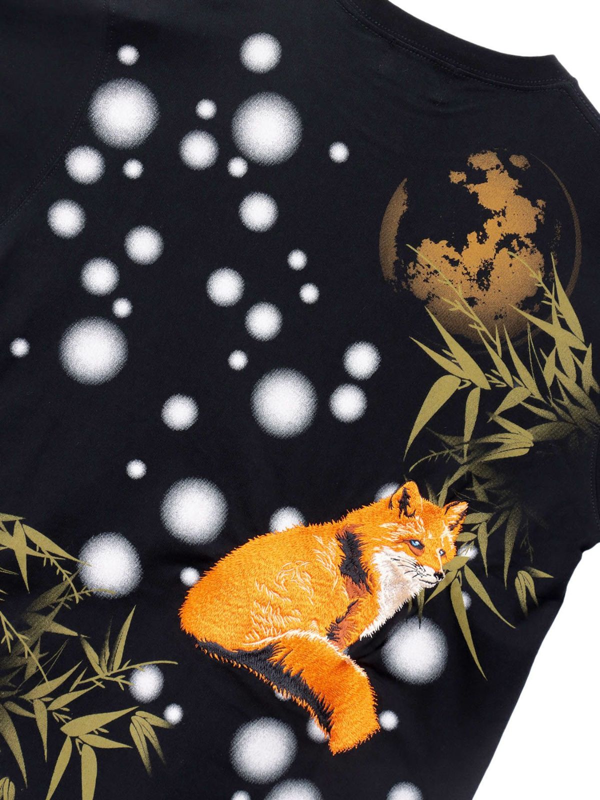 【絡繰魂】“キタキツネ”刺繍入りロンT