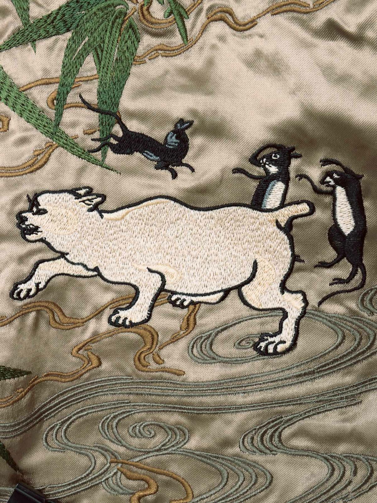 【絡繰魂・粋】“国芳 猫飼好五十三疋”総刺繍リバーシブルスカジャン