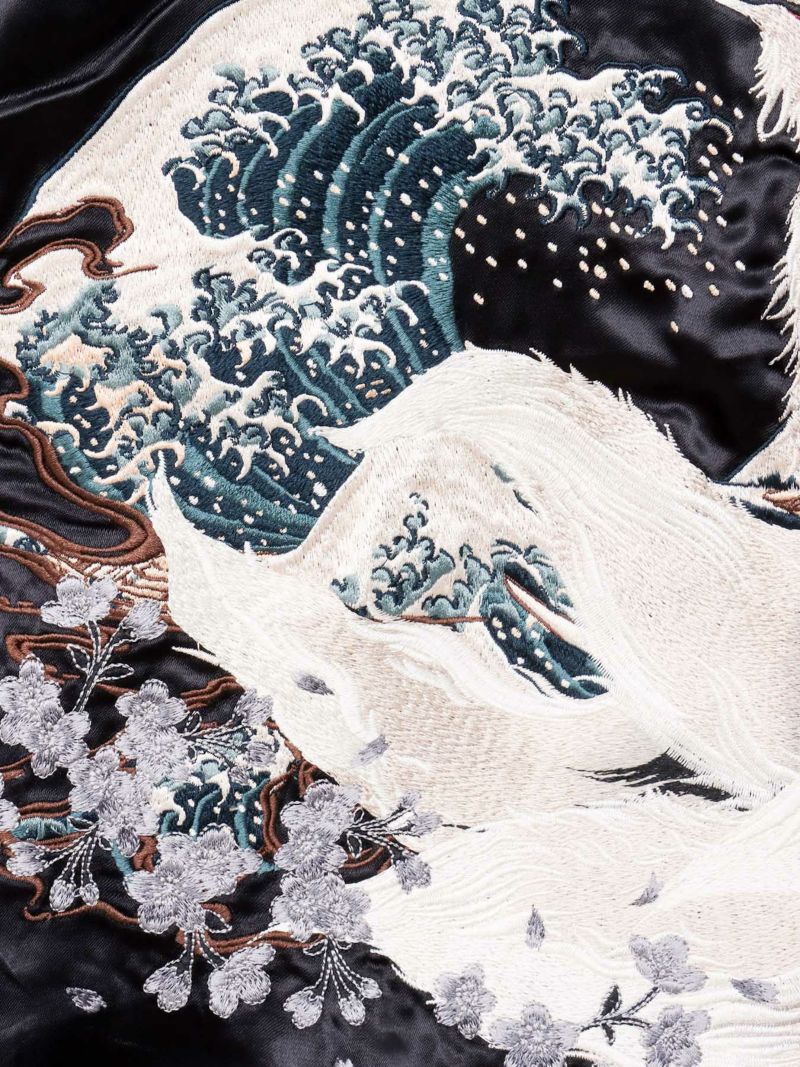 【絡繰魂・粋】“三日月に九尾”総刺リバーシブルスカジャン