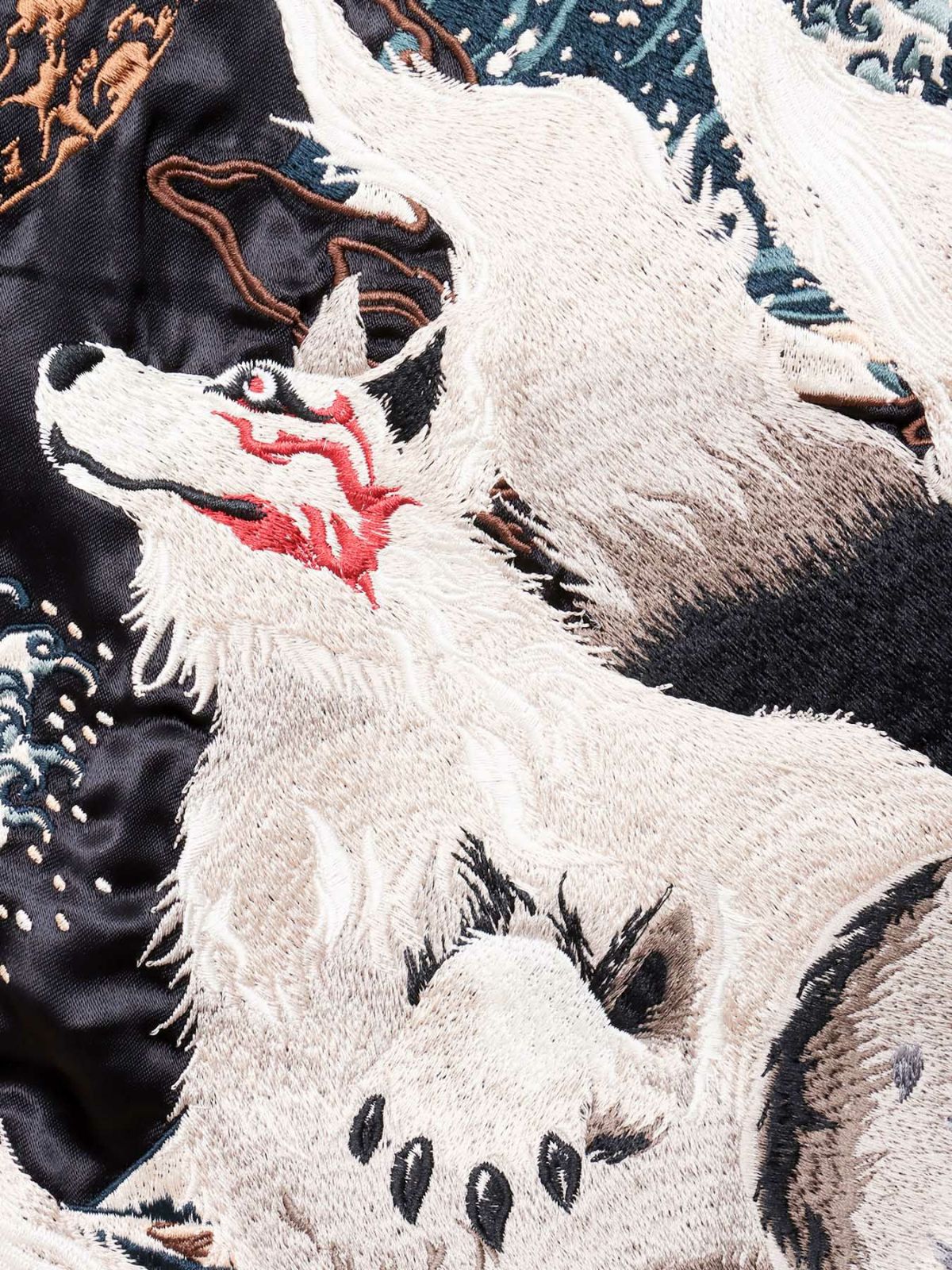 【絡繰魂・粋】“三日月に九尾”総刺リバーシブルスカジャン