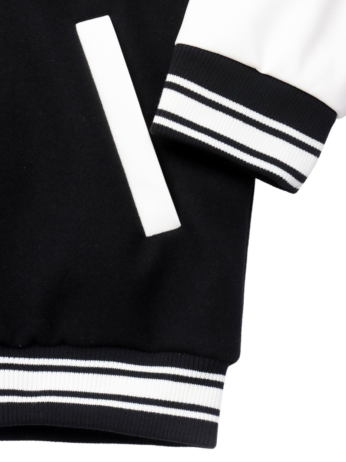 【moz】エルク ワンポイントサガラ刺繍入りスタジャン