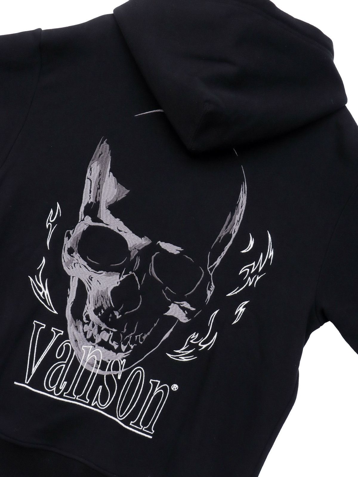 【VANSON】スカル 刺繍入りフルZIPパーカー〔別注〕