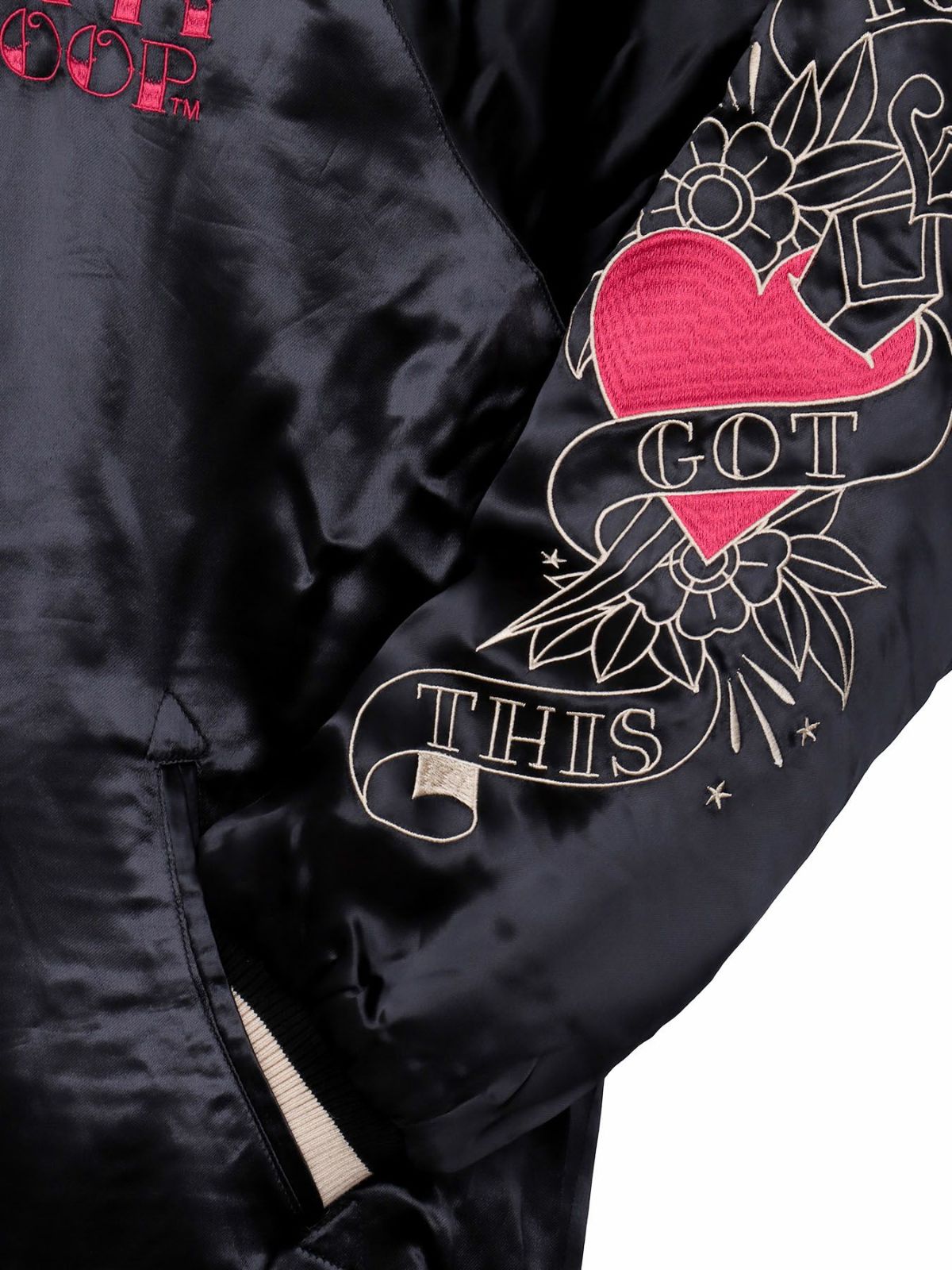 【BETTY BOOP】“黒猫&白猫ベイビーベティ”刺繍入りリバーシブルファースカジャン〔別注〕