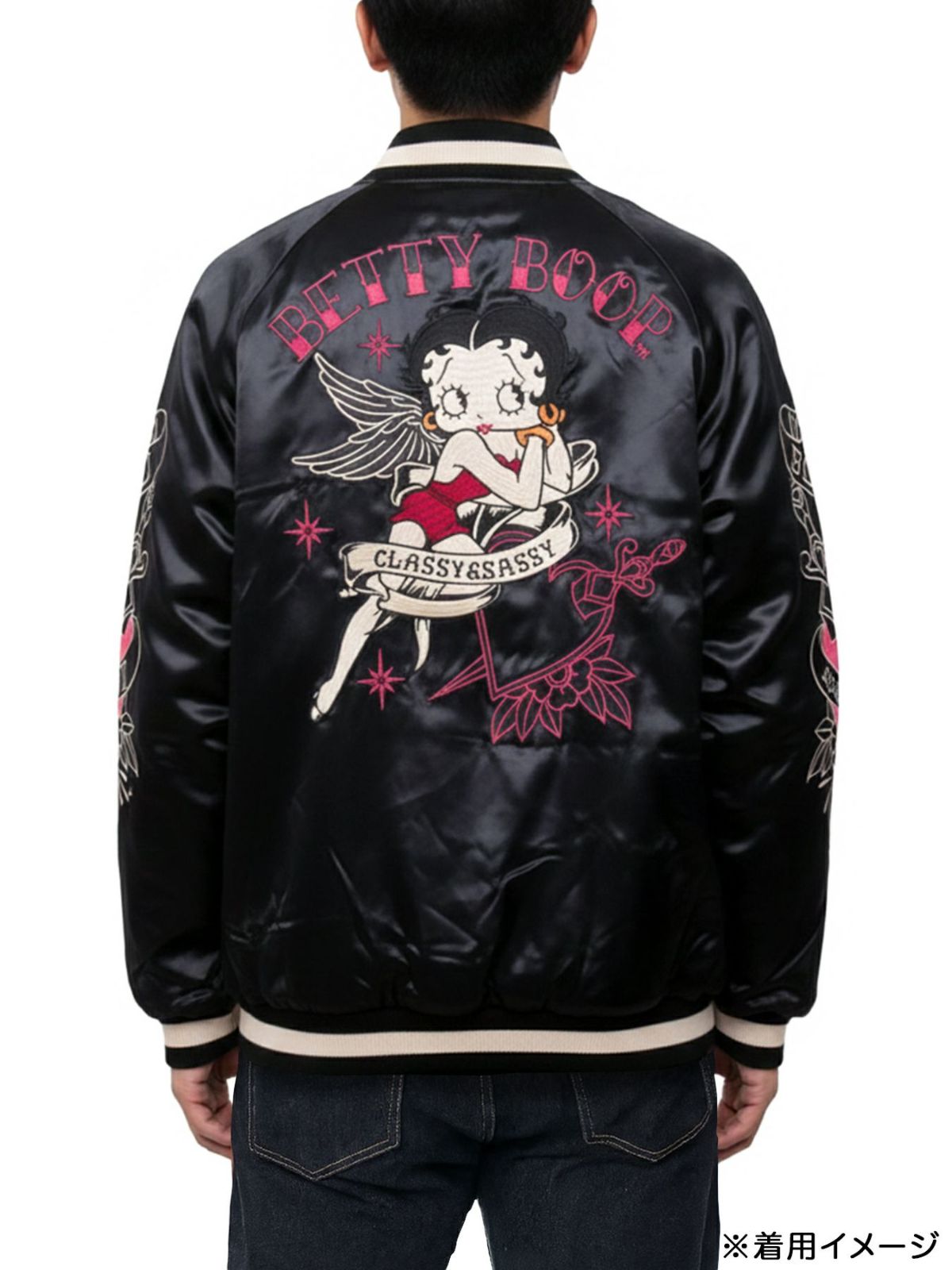 【BETTY BOOP】“黒猫&白猫ベイビーベティ”刺繍入りリバーシブルファースカジャン〔別注〕