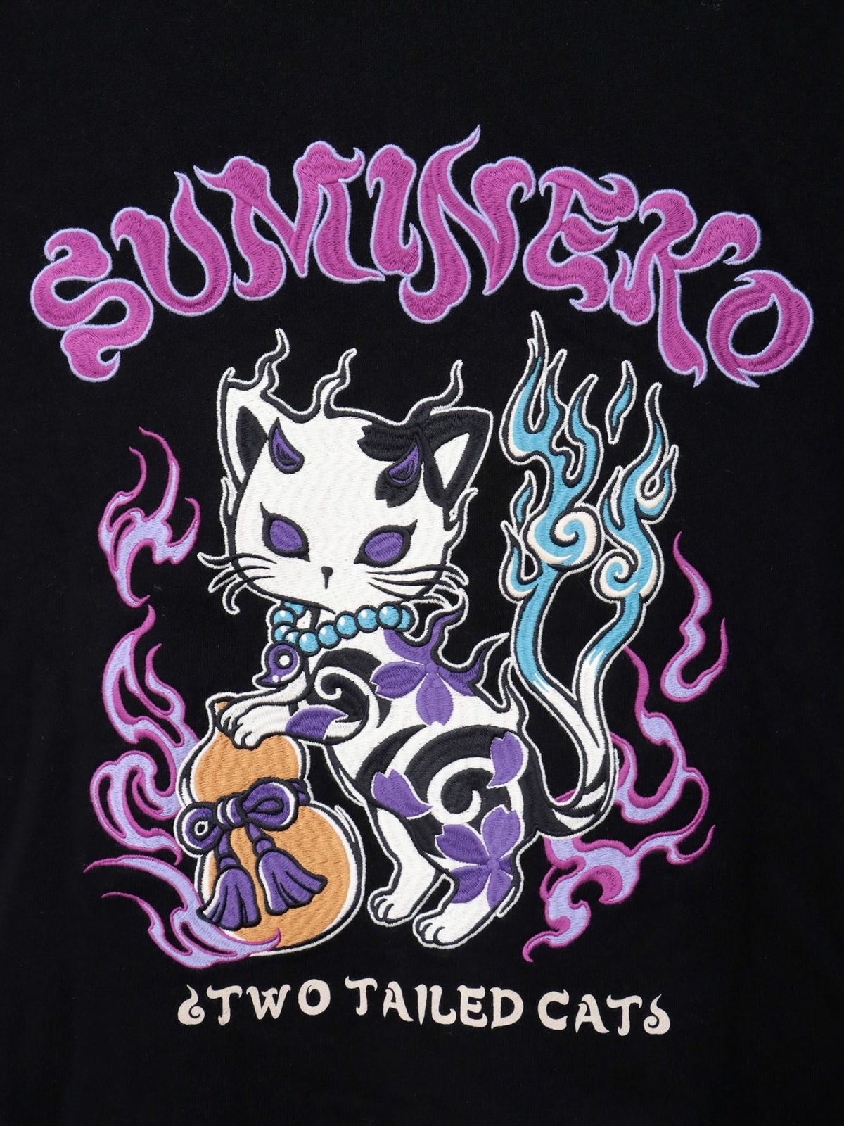 【SUMINEKO】“鬼猫”刺繍入りサイドボタンZIPパーカー