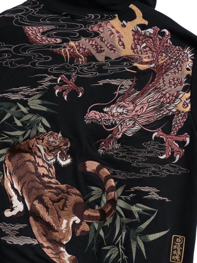【絡繰魂・粋】“龍虎”総刺繍ZIPパーカー