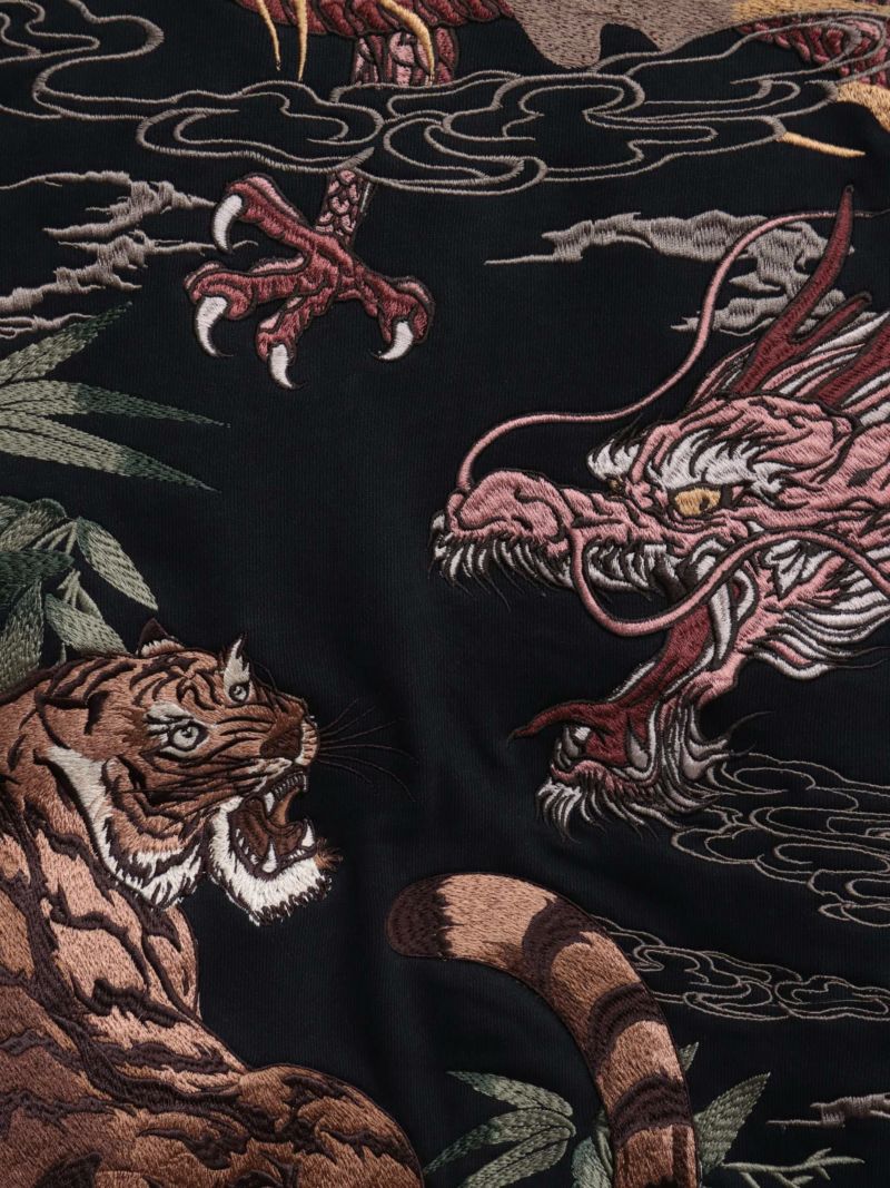 【絡繰魂・粋】“龍虎”総刺繍ZIPパーカー