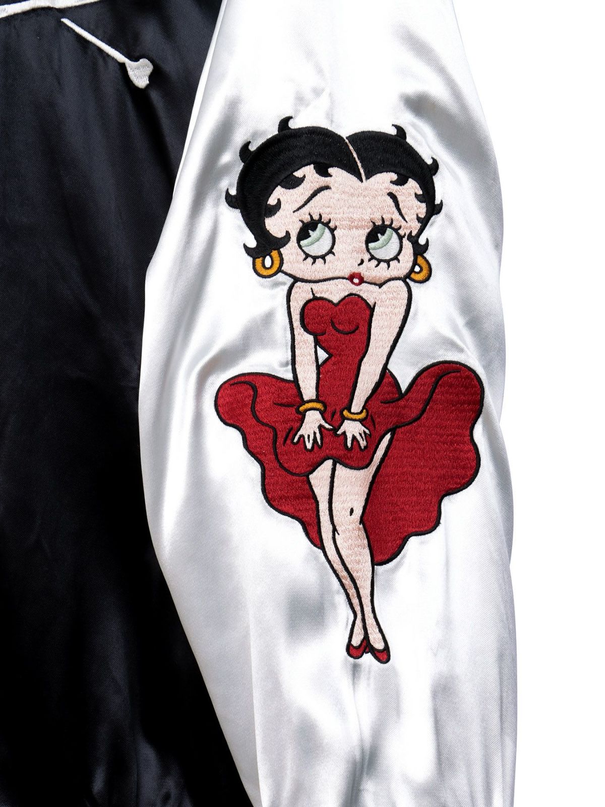 【MASTERMIND×BETTY BOOP】総刺繍スカジャン