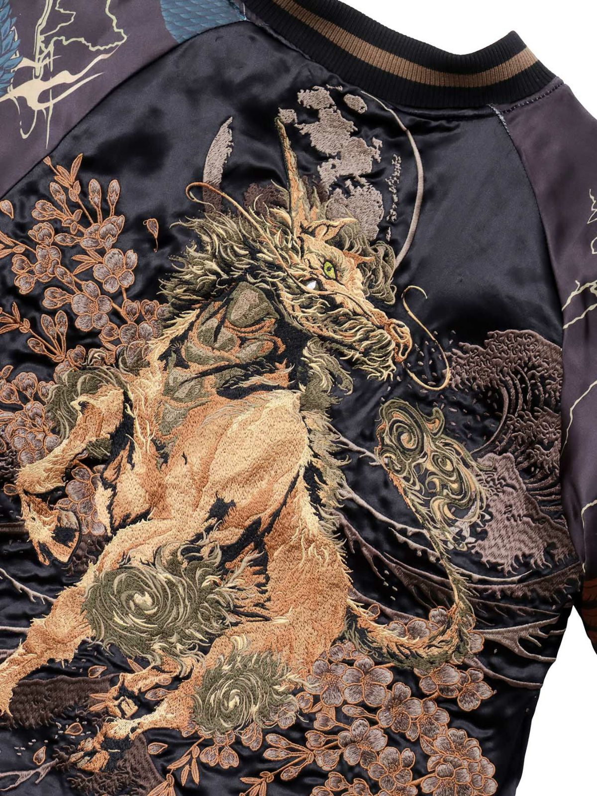 【絡繰魂・頂】“四神と麒麟”総刺リバーシブルスカジャン〔別注〕