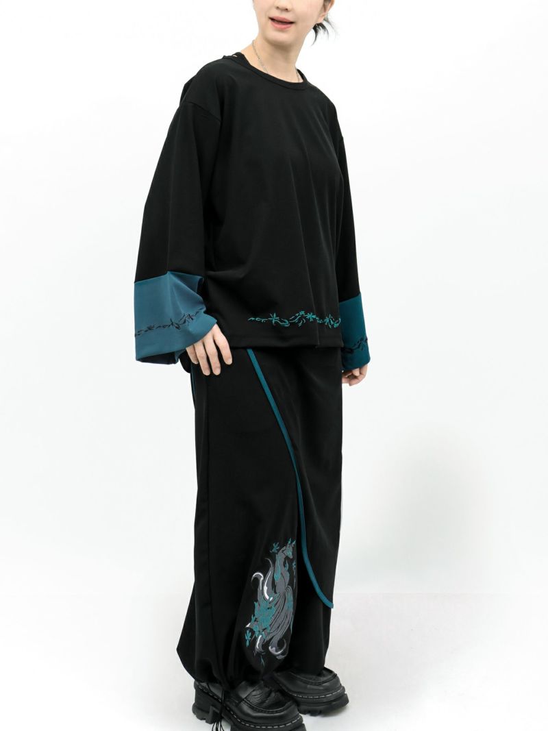  【雅結 -EN-】桜刺繍 キモノスリーブロンT