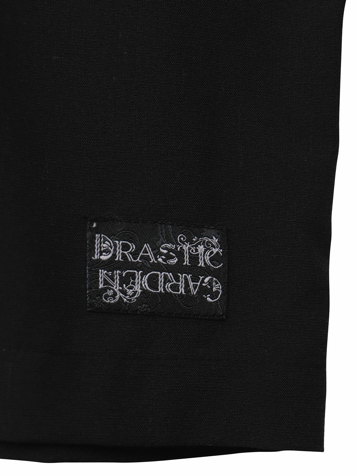 ＜春の予約会＞【DRASTIC GARDEN】“煙ノ桜”刺繡入り変形シャツ